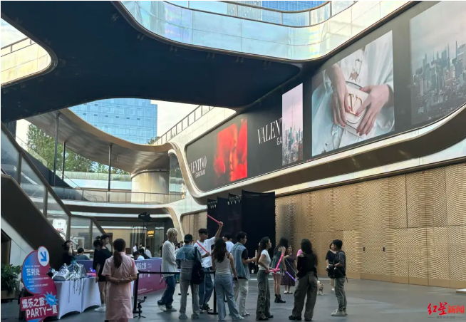 成都热进全国星空体育平台·appTop5!这些商圈人人人人气爆棚!(图3)