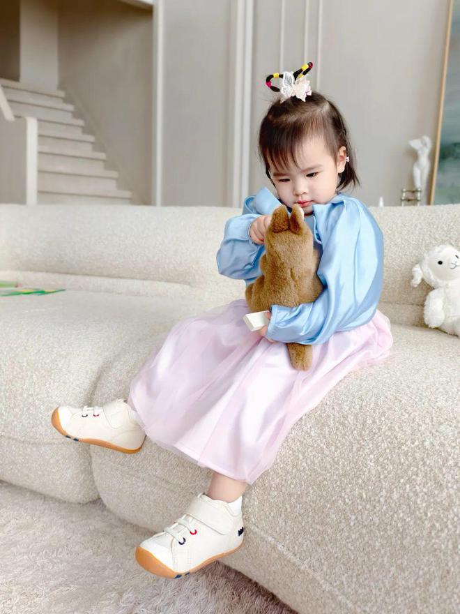 我给孩子回购最多的!超舒服运动鞋超萌保温杯超可爱衣服…(图3)
