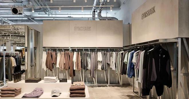 运动品牌正在开大店大过奢侈品店(图5)