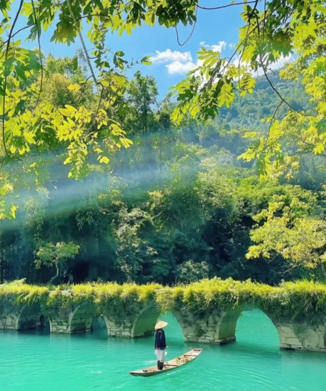贵州旅游超全4天3晚亲子游攻略带孩子去贵州四日游人均费用(图1)