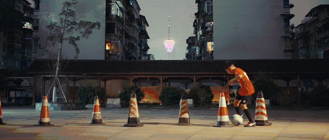 上百个真实场景记录成都!导演:成都因为每一个你而闪耀(图3)