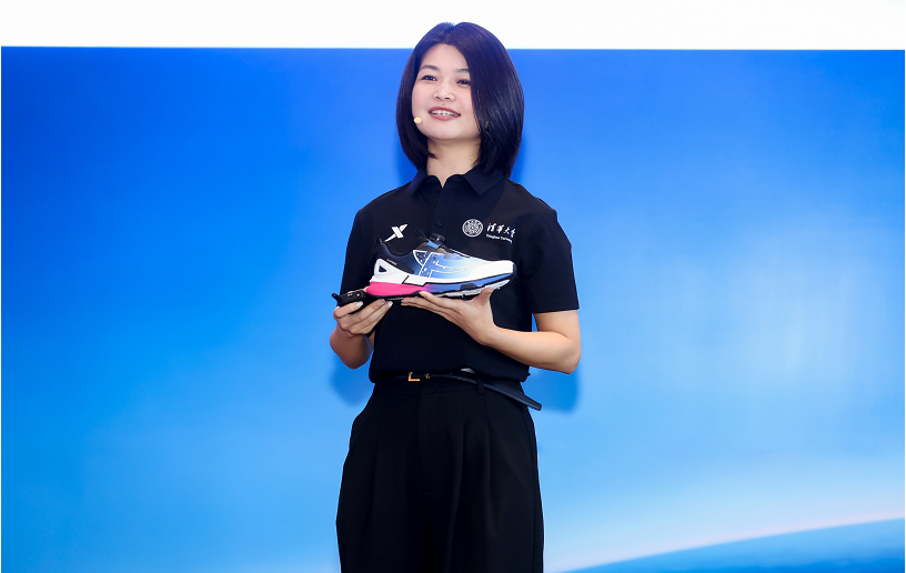 特步与斯坦福大学共研成长鞋首发助力青少年“运动追高”(图3)