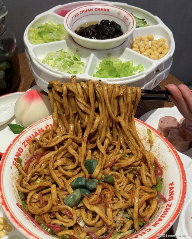 夏天去北京怕踩坑？5天4晚攻略避坑又省钱附超靠谱导游推荐(图2)