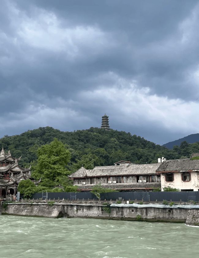 四川六天五晚旅游攻略:四川必去景点+最佳路线暑假带娃避暑(图3)