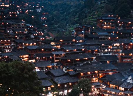 贵州旅游别瞎做攻略！口碑最好旅行社旅游团5 天玩遍核心景点(图4)