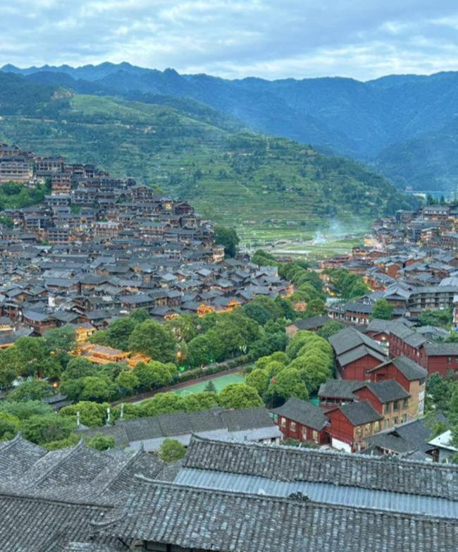 贵州跟团六日游多少钱一个人？贵州跟团旅游6天5晚纯玩团(图2)