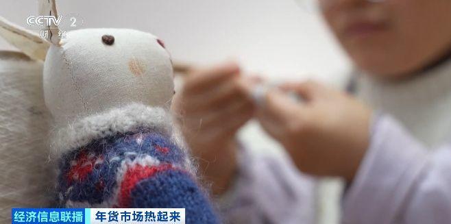 服装厂瞄准“新赛道”！“娃衣”市场“新年战袍”走俏(图4)