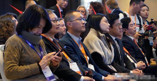 李湘为女铺路太过带16岁王诗龄硬往何超琼霍启刚等大佬圈层挤(图5)